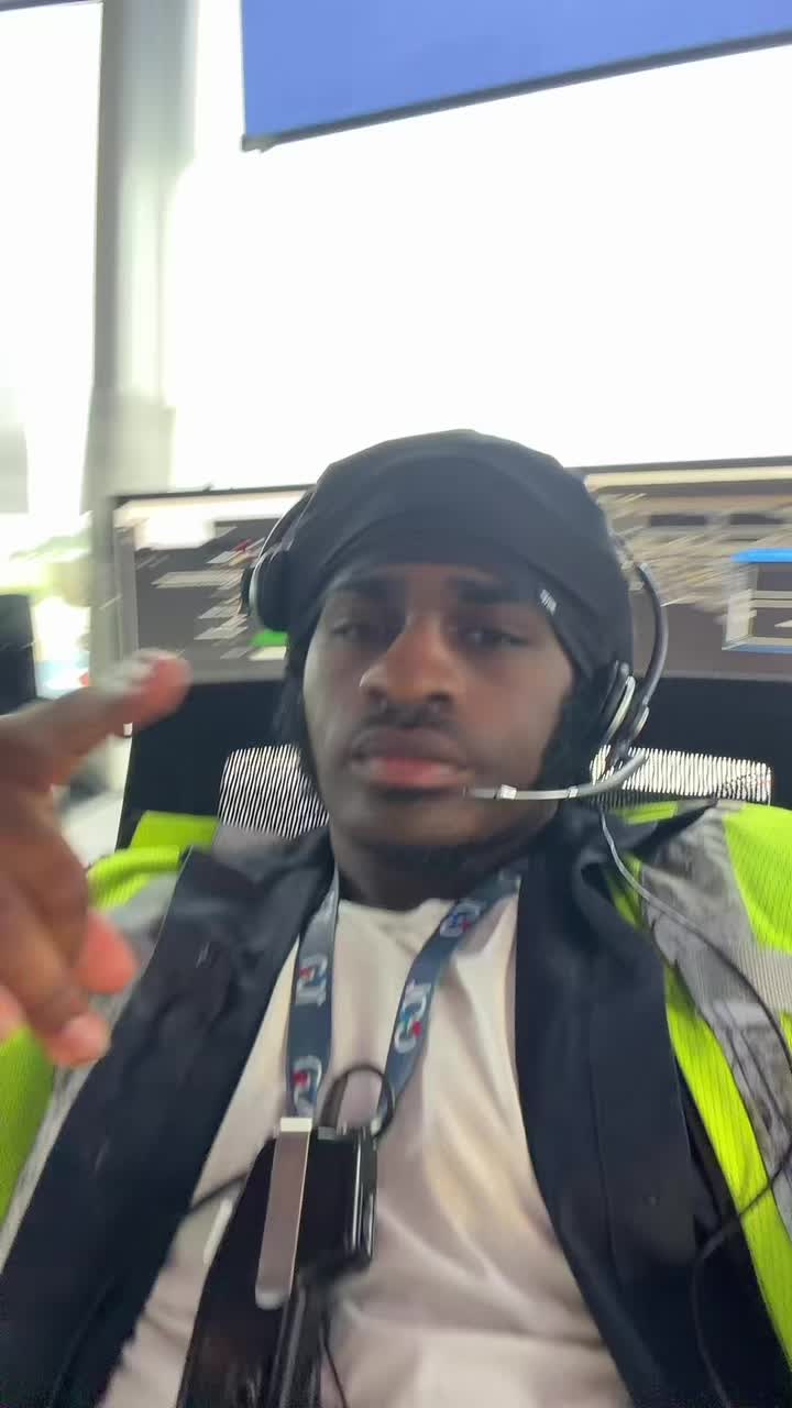 sixers in 5 #toweragent #americanairlines #aviation #fyp #viral