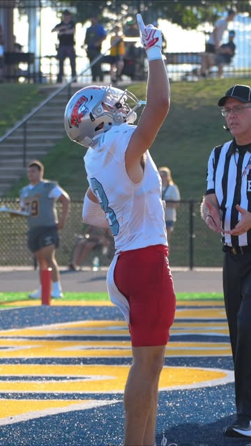 NEERS LEAD 14-0🤯 @spensar_seiger 👉 @zane14hall for the TOUCHDOWN‼️