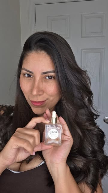 Así mantengo mi cabello brillante e hidratado 🍯✨ El aceite de miel de @gisou — hidrata sin dejar el cabello grasoso...
