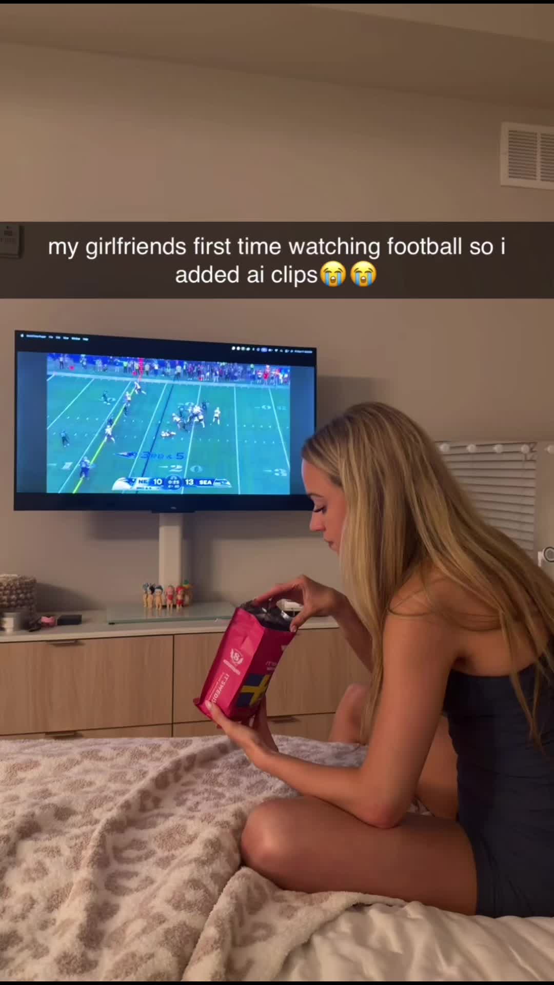 she’s never gonna watch football again😭😭 #clips #football #funny #gf