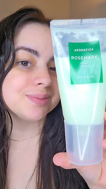 My scalp reset with the AROMATICA Rosemary Scalp Scrub 🌿✨ A refreshing step in my scalp care routine. Gifted by @aro...
