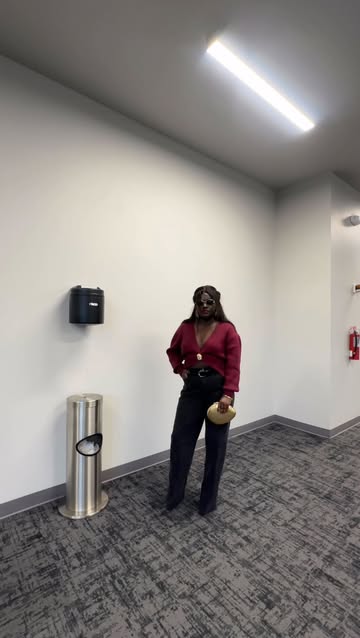This Express look has me ready for my interview this morning — and later on, a Christmas party. Clean, effortless pie...