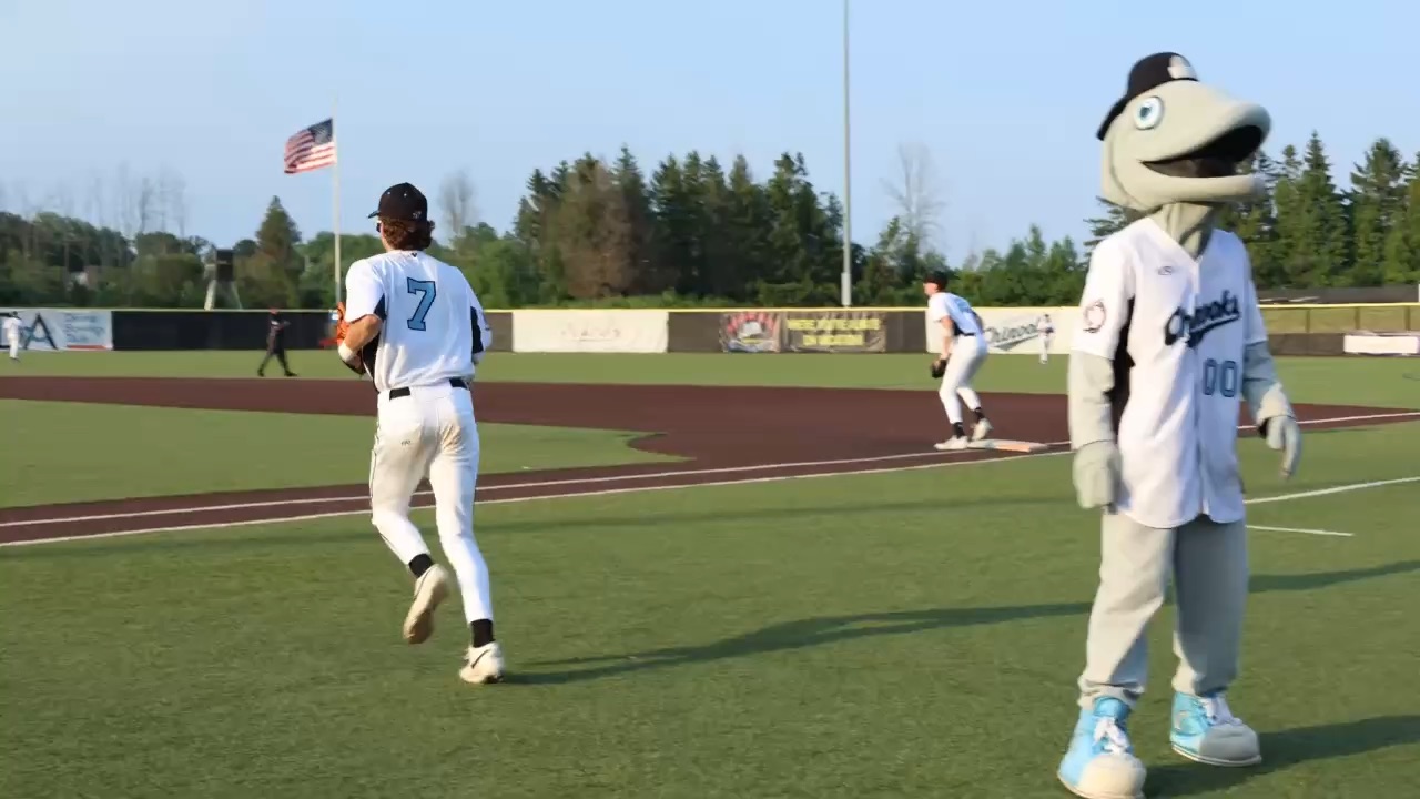 Lakeshore Chinooks Baseball intro
