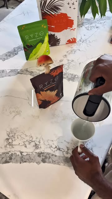 @ryzesuperfoods sent me the All Day Energy bundle so let’s find out if mushroom coffee actually tastes like mushrooms...