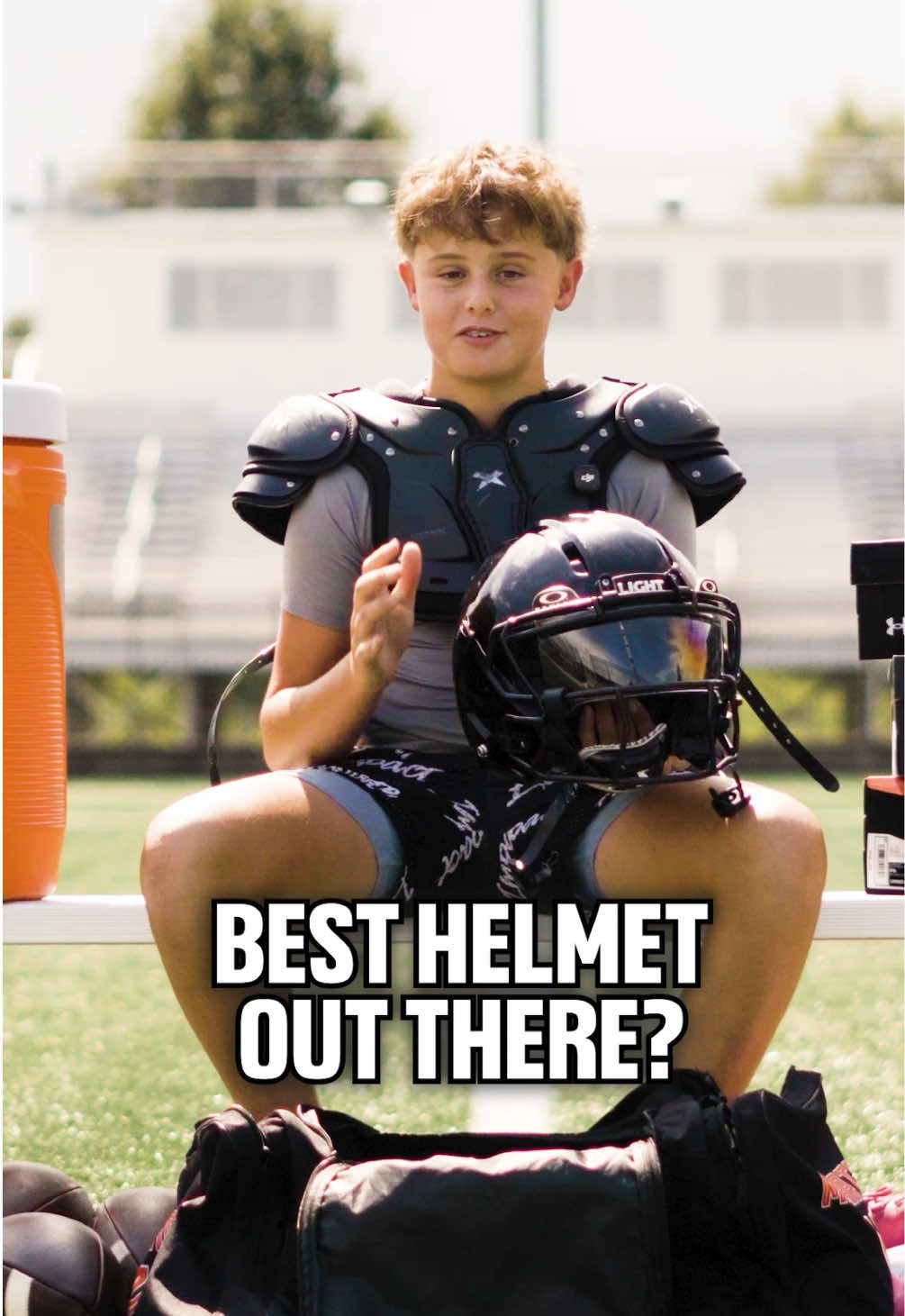 🪖 Is This the BEST HELMET Available Right Now? 🤔 #gearbag #reviews #sports #football #tiktokcampaign