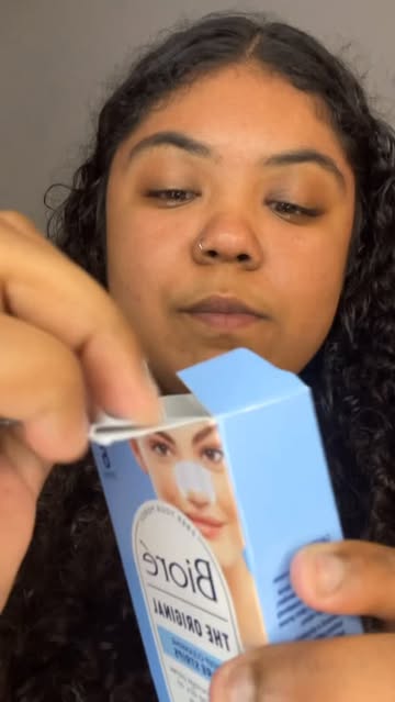The peel. The sound. The satisfaction. 😮‍🔥✨ This is your sign to stop scrolling… and watch it again. Bioré really d...