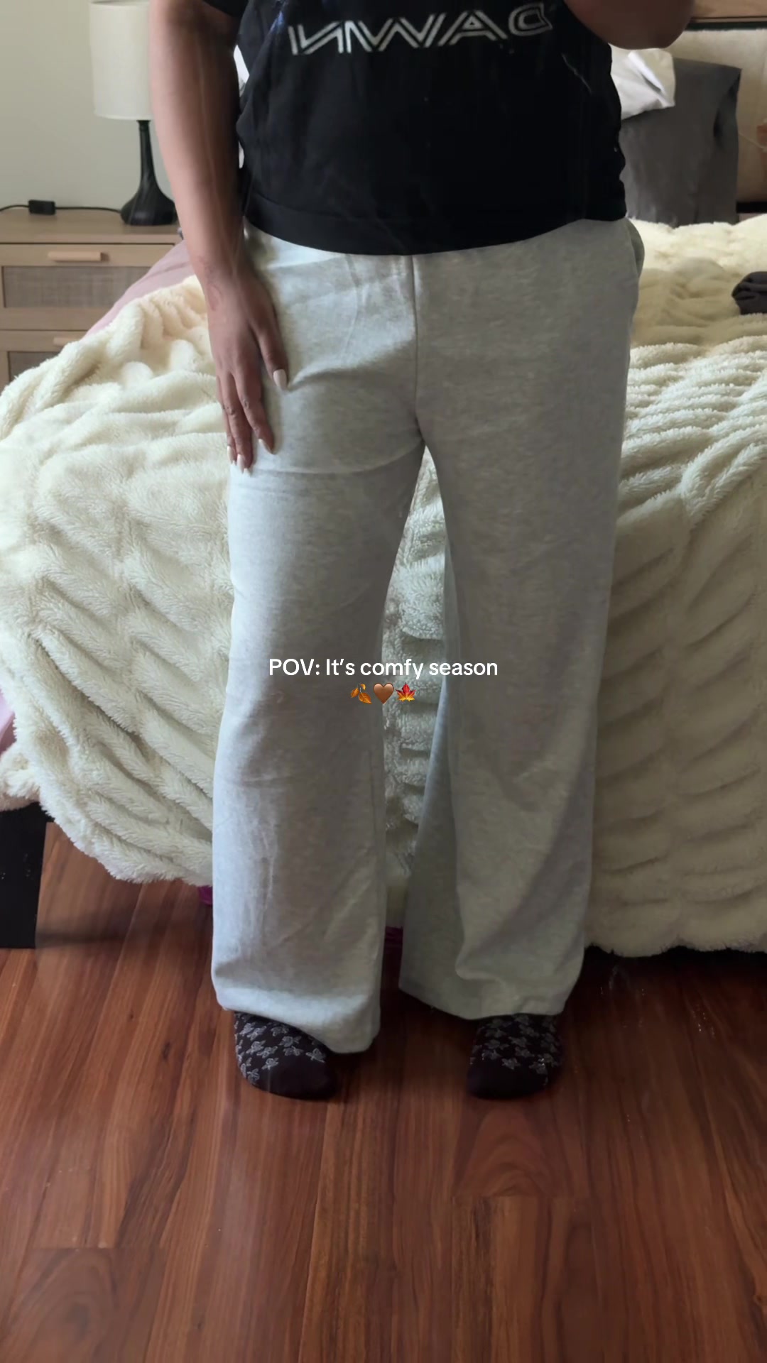 Officially living in sweats ✨🤎🍁 #fashion #sweatpants #comfystyle