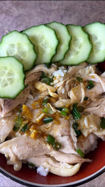 Poached Chicken with ginger scallion sauce!! Ingredients for the poached chicken: •Chicken legs •Green onions •Ginger...