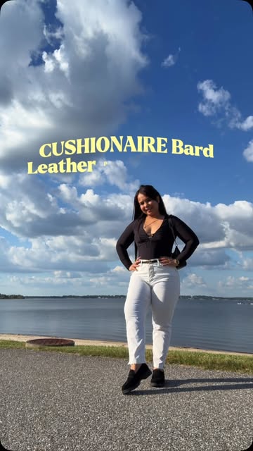 These loafers pull my whole outfit together 🖤 The @cushionaireshoes Bard leather penny loafers look so chic and feel...