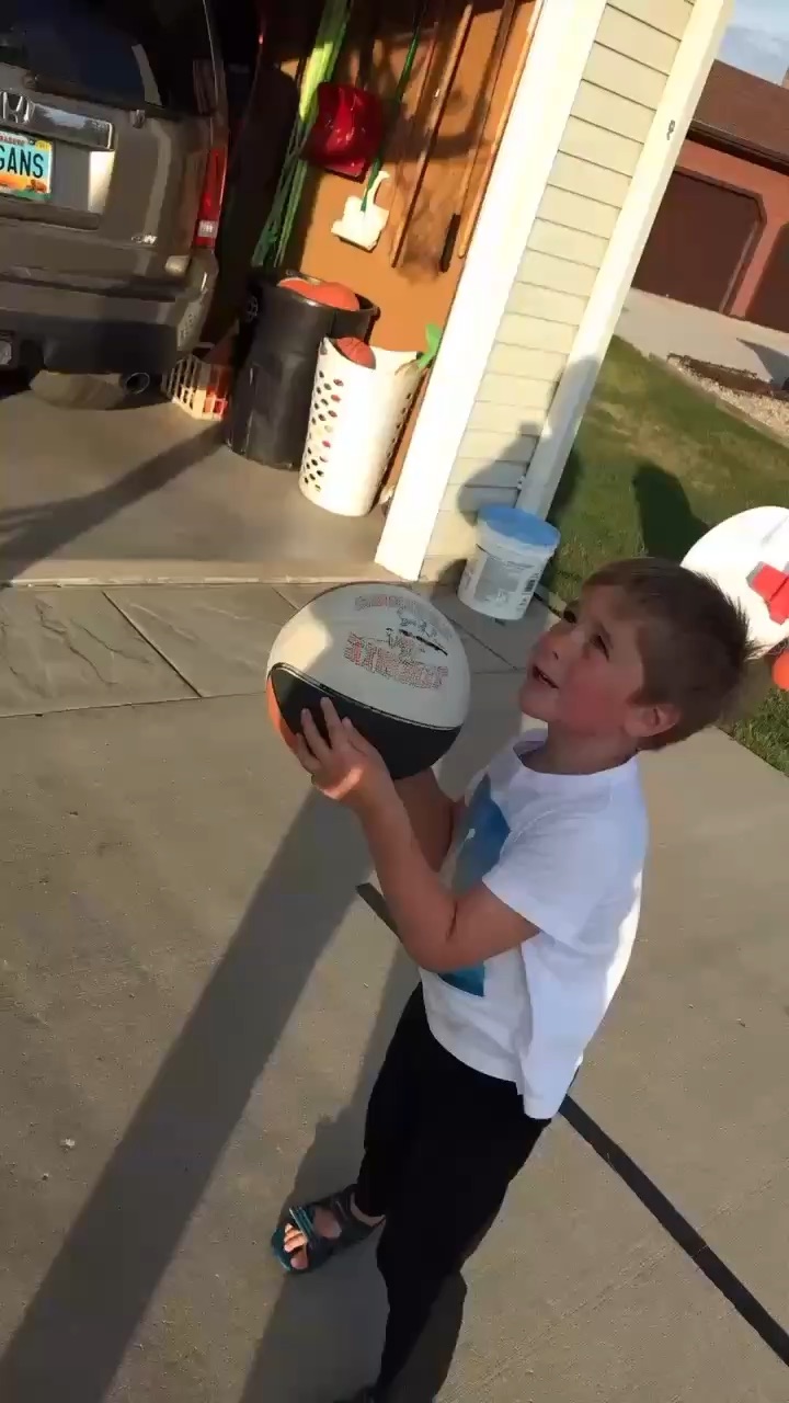 Little me trying to get some buckets