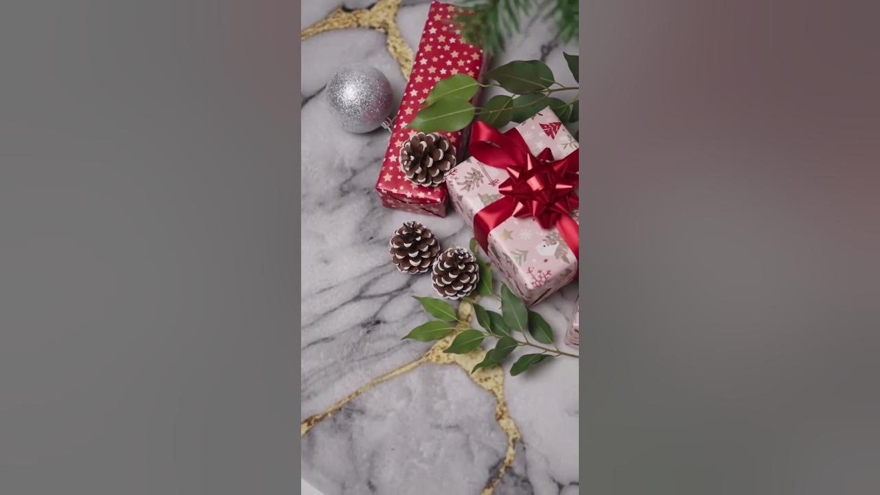 Make your tree look 5-star this Christmas SHOP NOW: baddieeco.printify.me #christmasdecor #luxurychristmas #treeskirt...