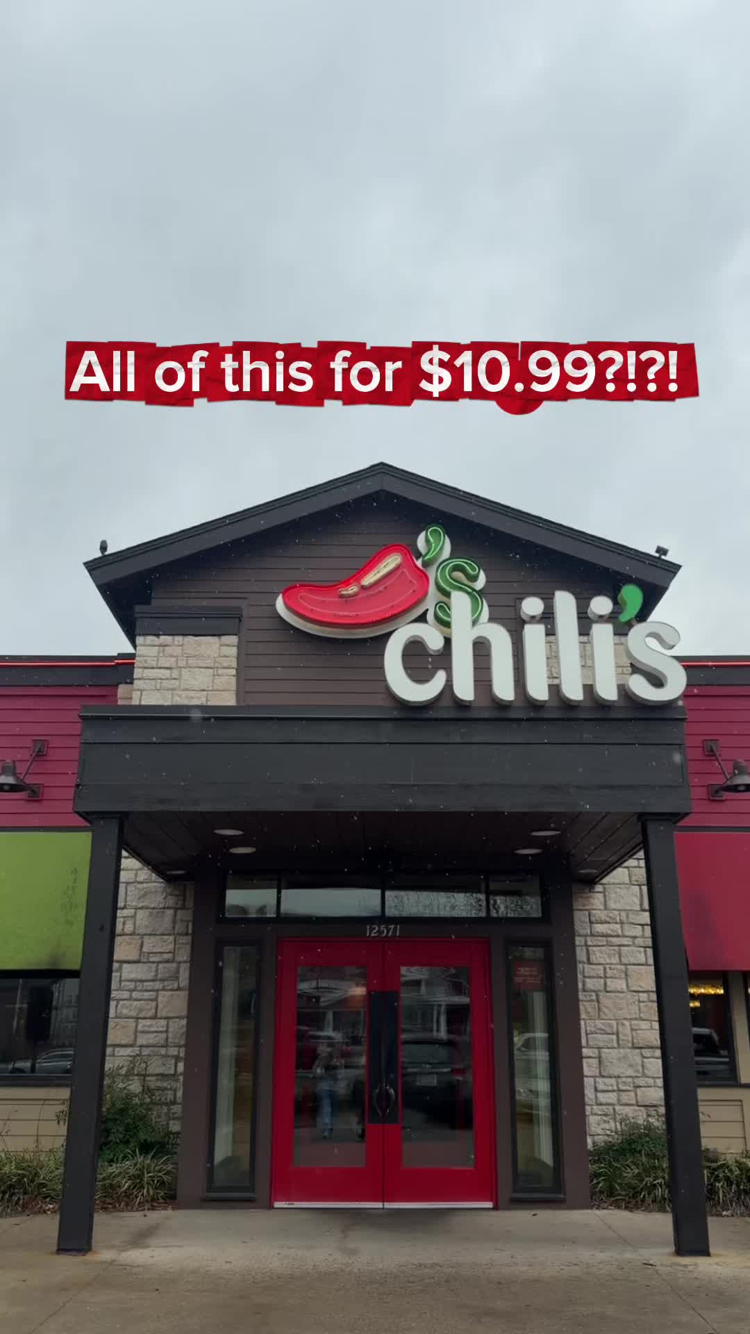 @Chili’s Grill & Bar #chilispartner #bigqpburger #chilis3forme #chilis #chilismukbang #fyp #foryou #mukbang #food #fo...