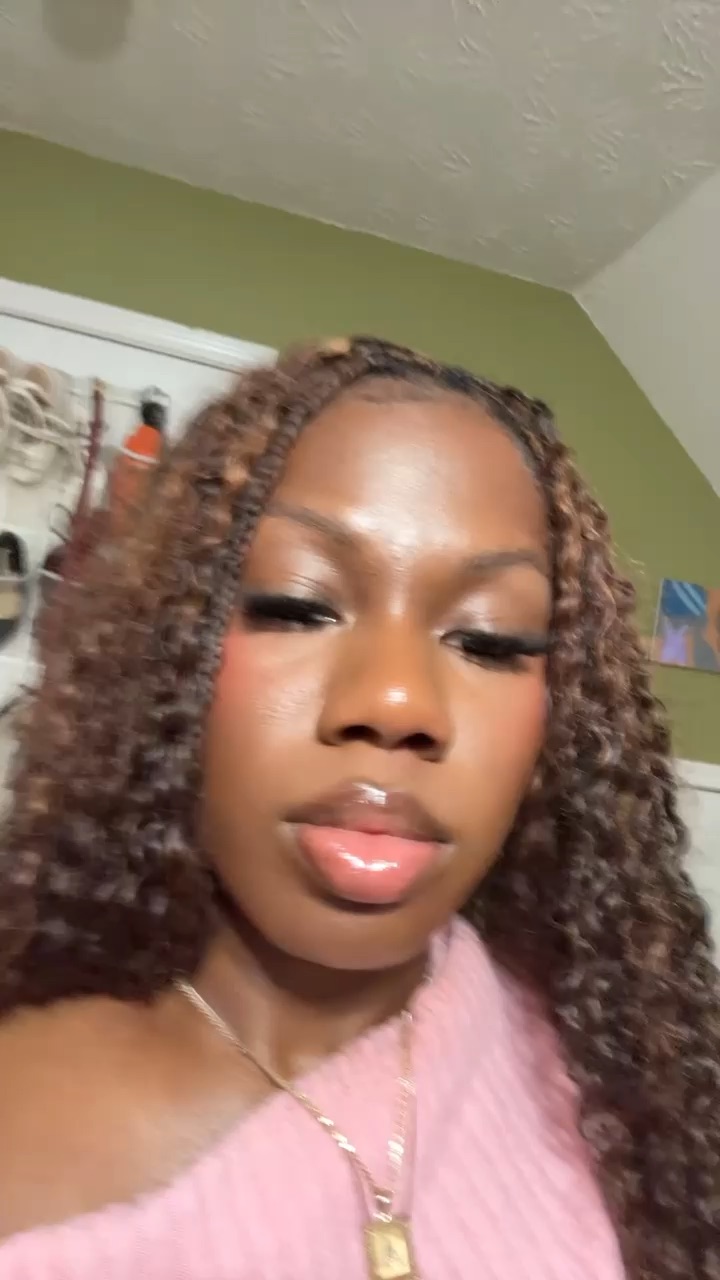 Makeup style pov