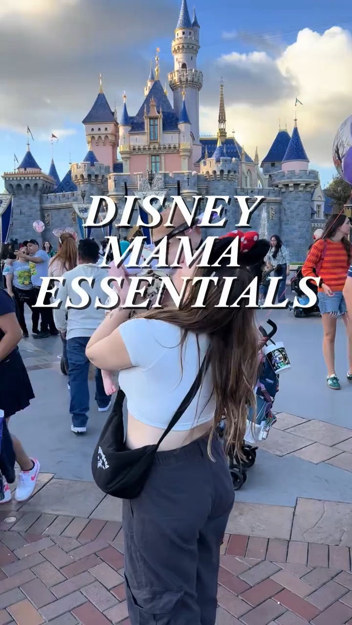 Disney Mama Must Haves!!