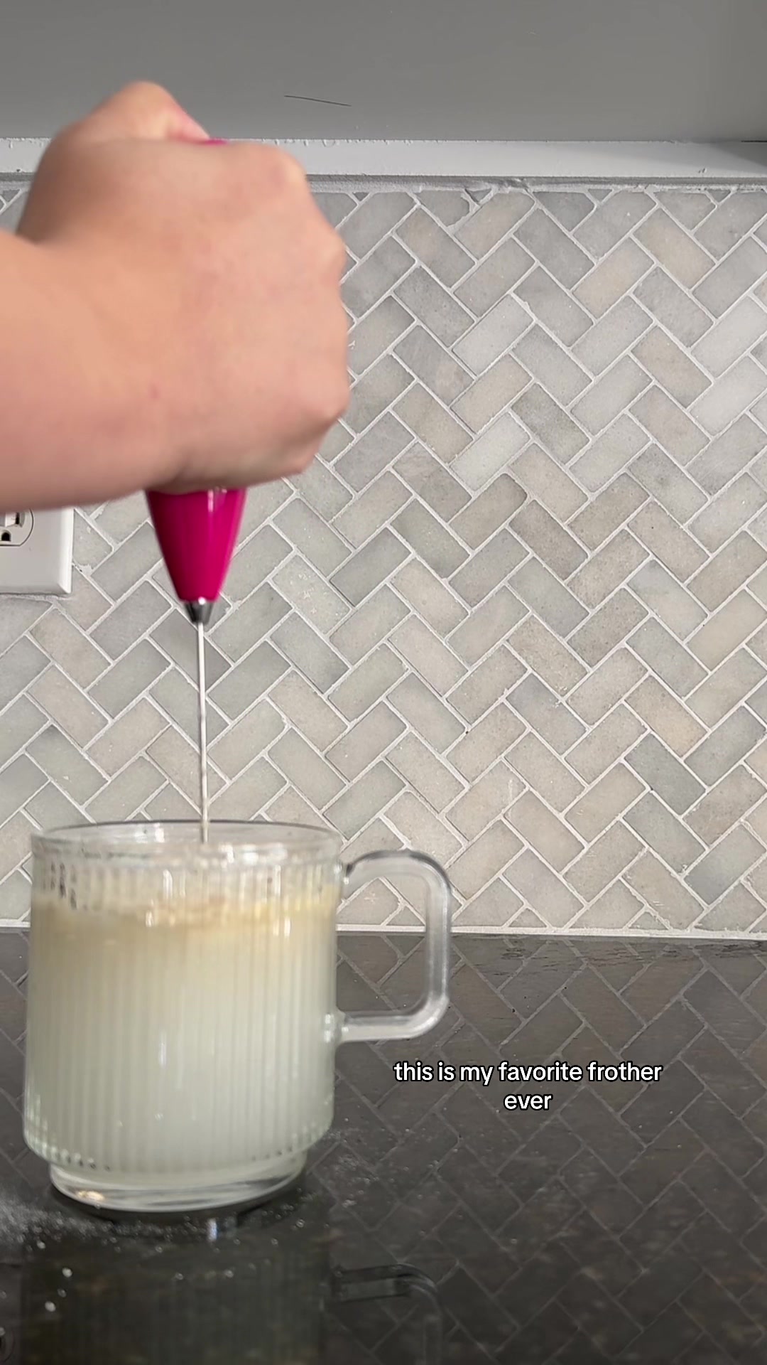 This milk frother is the best and its available on tiktok shop on sale #tiktokshop #musthaves #favoriteproducts #milk...